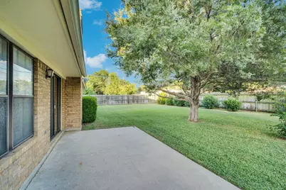 106 Garland Drive, Hillsboro, TX 76645 - Photo 23