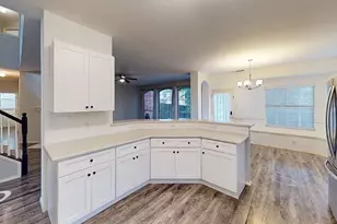 4205 Holly Dr, McKinney, TX 75070 - Photo 5