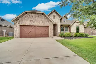 437 Whispering Willow Dr, Midlothian, TX 76065 - Photo 1