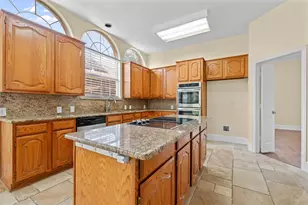 3607 Flagstone Dr, Carrollton, TX 75007 - Photo 7