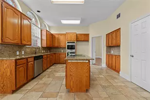 3607 Flagstone Dr, Carrollton, TX 75007 - Photo 5