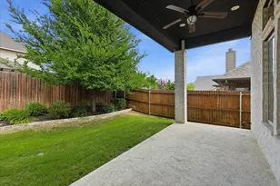 2706 Woodpoint Rd, Lewisville, TX 75067 - Photo 23
