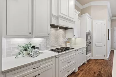 2706 Woodpoint Road, Lewisville, TX 75067 - Photo 5