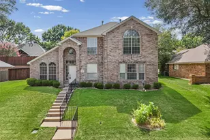 553 Renee Ln, DeSoto, TX 75115 - Photo 3