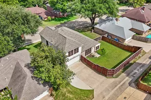 553 Renee Ln, DeSoto, TX 75115 - Photo 33
