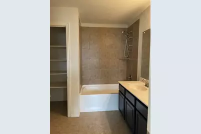 3049 Peyton Brook Drive, Fort Worth, TX 76137 - Photo 9