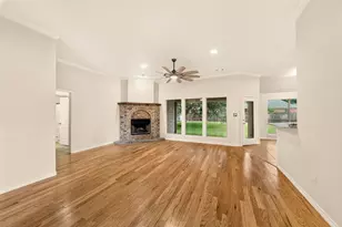2105 Ridgewood Dr, Bridgeport, TX 76426 - Photo 7