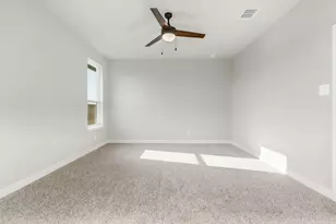17132 Manzanilla Dr, Justin, TX 76247 - Photo 13