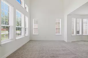318 Gleneagles Dr, Garland, TX 75040 - Photo 5