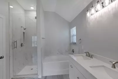 811 Cutting Horse Drive, Mansfield, TX 76063 - Photo 7