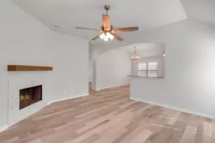 811 Cutting Horse Dr, Mansfield, TX 76063 - Photo 15