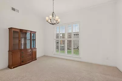3113 Stonehenge Lane, Carrollton, TX 75006 - Photo 13