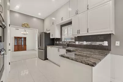 3113 Stonehenge Lane, Carrollton, TX 75006 - Photo 15