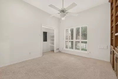 3113 Stonehenge Lane, Carrollton, TX 75006 - Photo 33