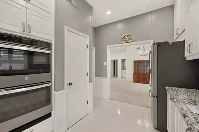 3113 Stonehenge Lane, Carrollton, TX 75006 - Photo 19