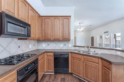 7576 Petersburgh Place, Frisco, TX 75035 - Photo 11