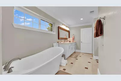 3904 Tally Ho Drive, Irving, TX 75062 - Photo 17
