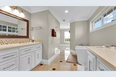 3904 Tally Ho Drive, Irving, TX 75062 - Photo 13
