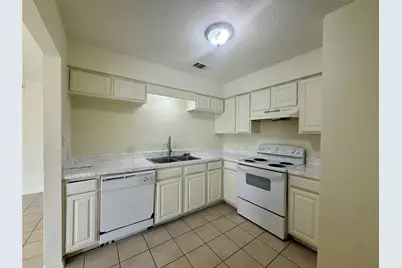 2057 W Walnut Street #A, Garland, TX 75042 - Photo 5