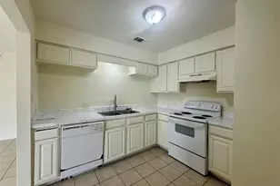 2057 W Walnut St, Garland, TX 75042 - Photo 5