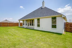 6926 Trail Rock Dr, Benbrook, TX 76126 - Photo 37