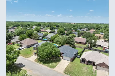 1510 Berry Patch Lane, Granbury, TX 76048 - Photo 3
