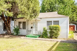3323 W Clarendon Dr, Dallas, TX 75211 - Photo 1