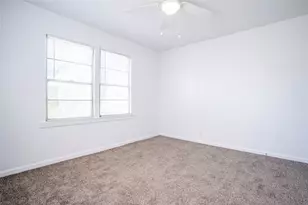 3323 W Clarendon Dr, Dallas, TX 75211 - Photo 17
