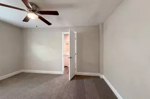 2008 Danner St, Fort Worth, TX 76105 - Photo 13