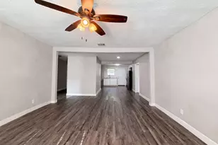 2008 Danner St, Fort Worth, TX 76105 - Photo 3