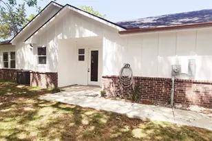 6702 Highland Oak Ct, Greenville, TX 75402 - Photo 5