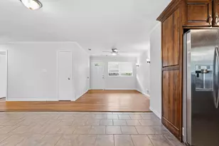 760 Oakwood Ave, Hurst, TX 76053 - Photo 7