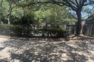 7456 E NW Hwy, Dallas, TX 75231 - Photo 3