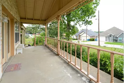 142 Seaside Drive, Gun Barrel City, TX 75156 - Photo 9