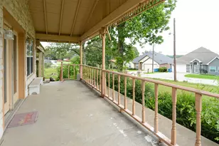 142 Seaside Dr, Gun Barrel City, TX 75156 - Photo 9