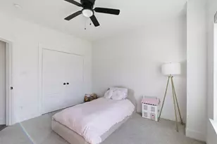 3247 Darvany Dr, Dallas, TX 75220 - Photo 27