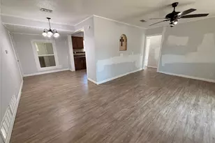 2613 Stark St, Fort Worth, TX 76112 - Photo 3