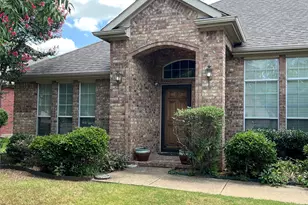 4605 Bellflower Way, Fort Worth, TX 76123 - Photo 1