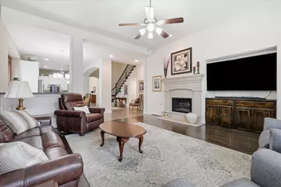 2713 Cole Castle Drive, Lewisville, TX 75056 - Photo 9