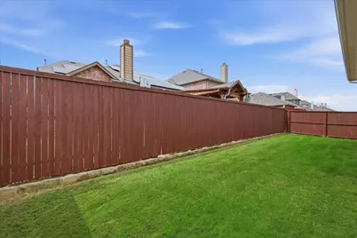 2713 Cole Castle Drive, Lewisville, TX 75056 - Photo 37