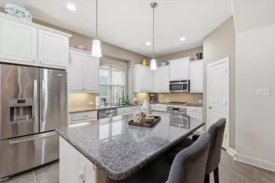 2713 Cole Castle Drive, Lewisville, TX 75056 - Photo 5