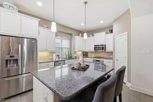 2713 Cole Castle Dr, Lewisville, TX 75056 - Photo 5