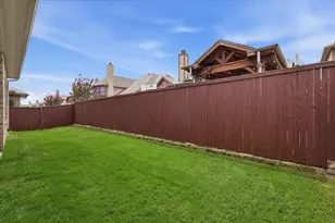 2713 Cole Castle Dr, Lewisville, TX 75056 - Photo 35