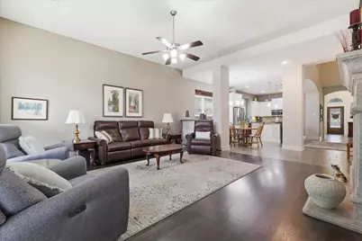 2713 Cole Castle Drive, Lewisville, TX 75056 - Photo 9
