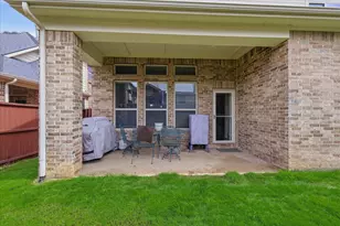 2713 Cole Castle Dr, Lewisville, TX 75056 - Photo 33