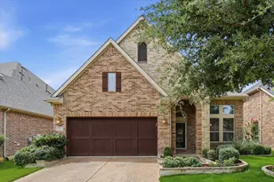 2713 Cole Castle Dr, Lewisville, TX 75056 - Photo 3