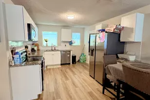 1112 Laguna Dr, Denton, TX 76209 - Photo 5