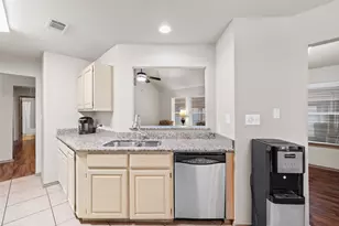 1517 Hayloft Ln, Granbury, TX 76048 - Photo 11