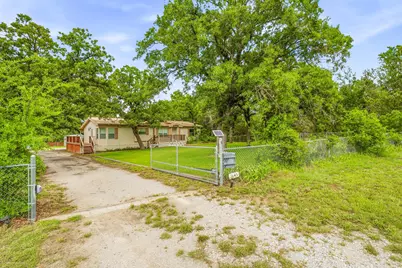 1645 N Lakeview Drive, Palo Pinto, TX 76484 - Photo 7