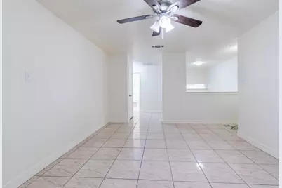 756 E Pecan Street #762, Hurst, TX 76053 - Photo 7